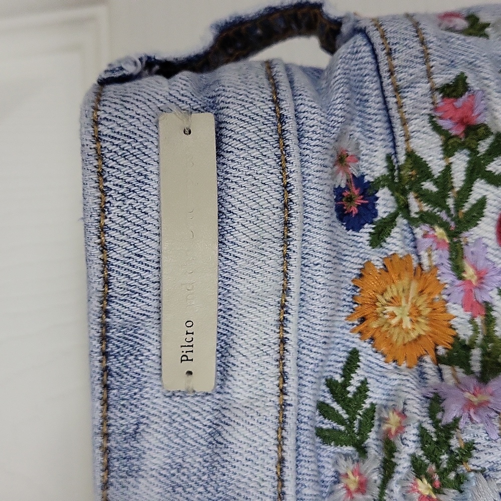 pilcro and the letterpress slim boyfriend embroidered shorts 30" waist - Picture 12 of 12